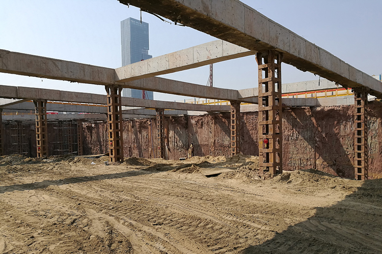 無(wú)線藍(lán)牙單人自動(dòng)基坑測(cè)斜儀助力“海綿城市”... 