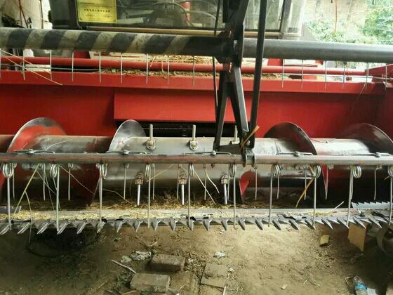 傾角傳感器的合理配置提高收割機的效率 